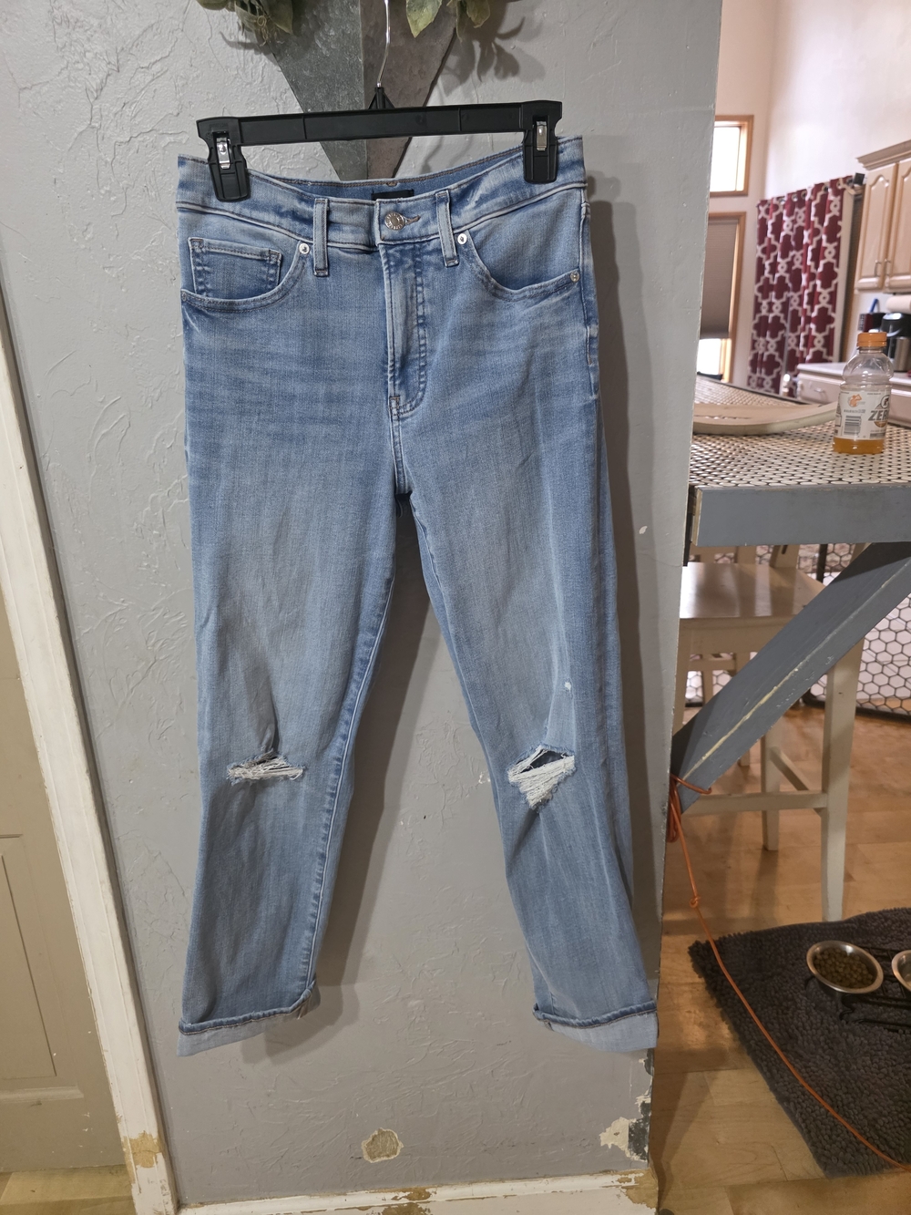 Light Blue Distressed Women’s Jeans